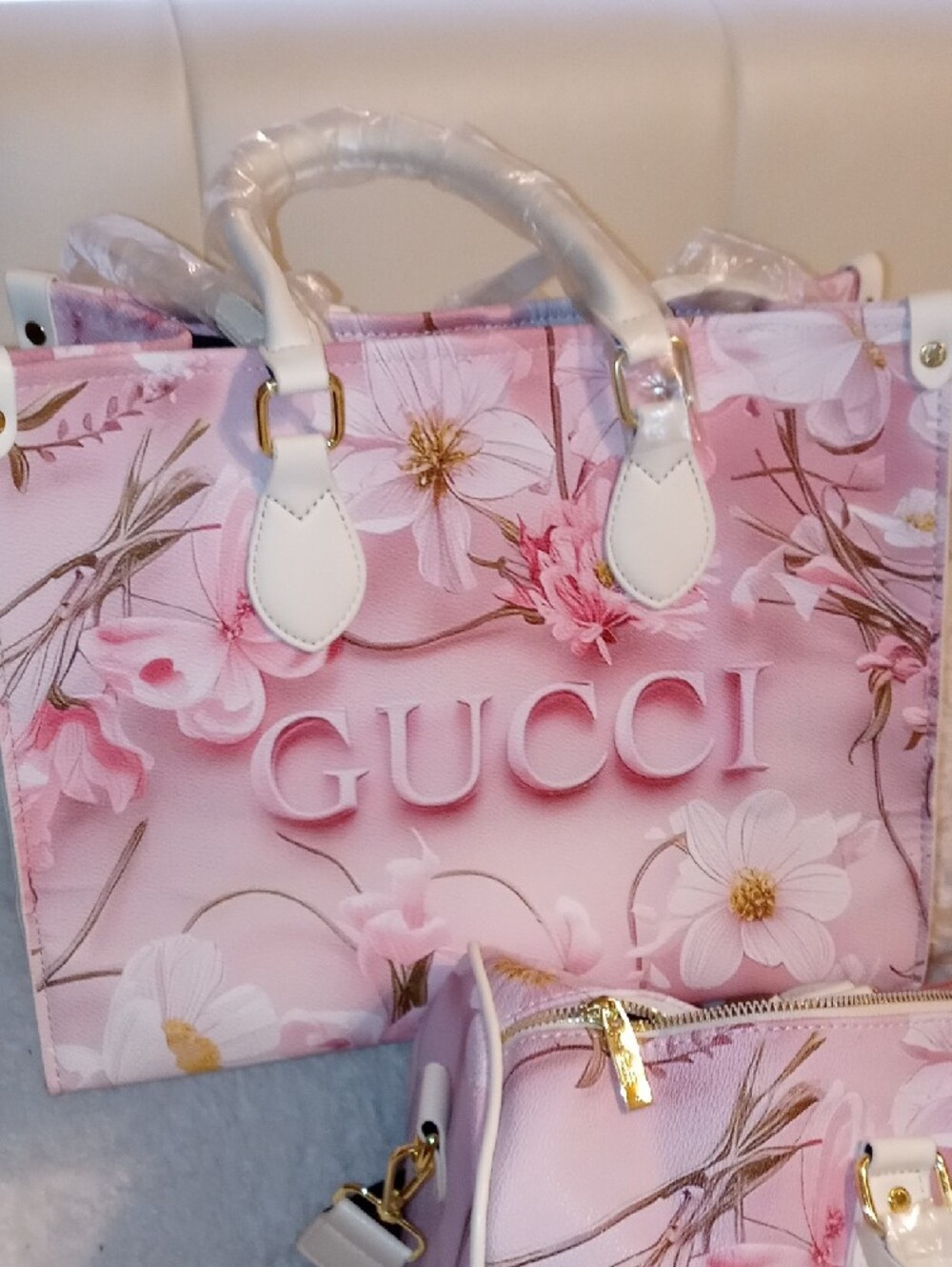 GUCCIDesigner Pink Floral Tote & Duffle Set - Picture 3 of 12